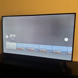 Insignia 70” Smart tv