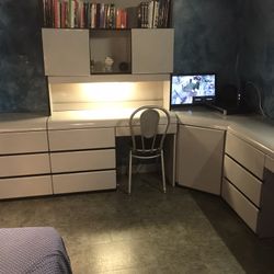 Twin Bedroom Set