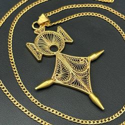 17k solid yellow gold Filigree Africa Cross Pendant & 28” curb chain 2.5mm 30.5 grams Necklace