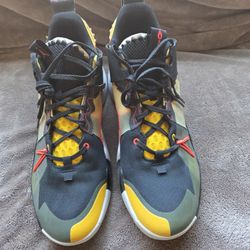 Jordan Why Not Zer0.2 'Flash Crimson' Westbrook Size 11