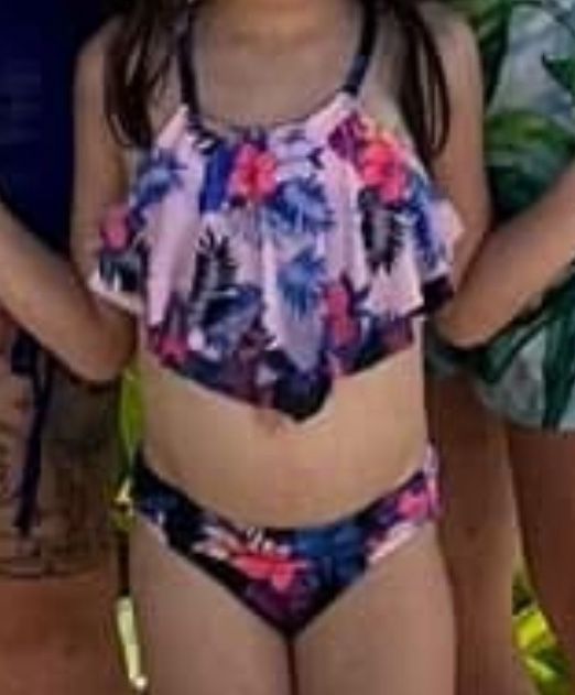 Girls Swisuit size 4 $5