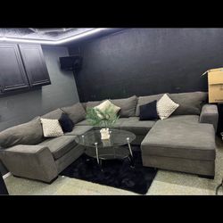 Living Spaces Couches 