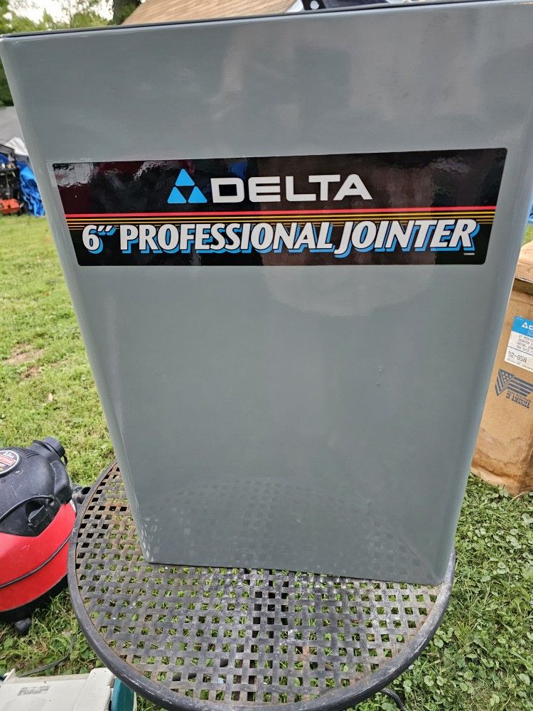 Delta tools professional jointer base , Brand new