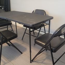4 FOLDABLE CHAIRS AND FOLDABLE TABLE