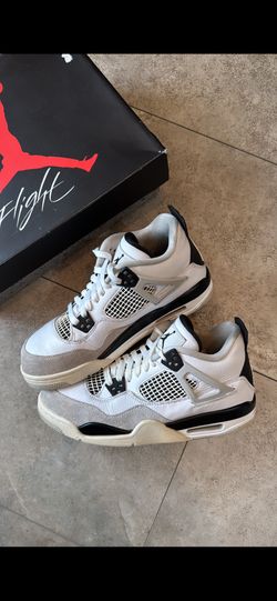 Jordan 4 Military Black 