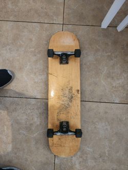  Used Skateboard 7.75in 
