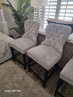 BAR STOOLS