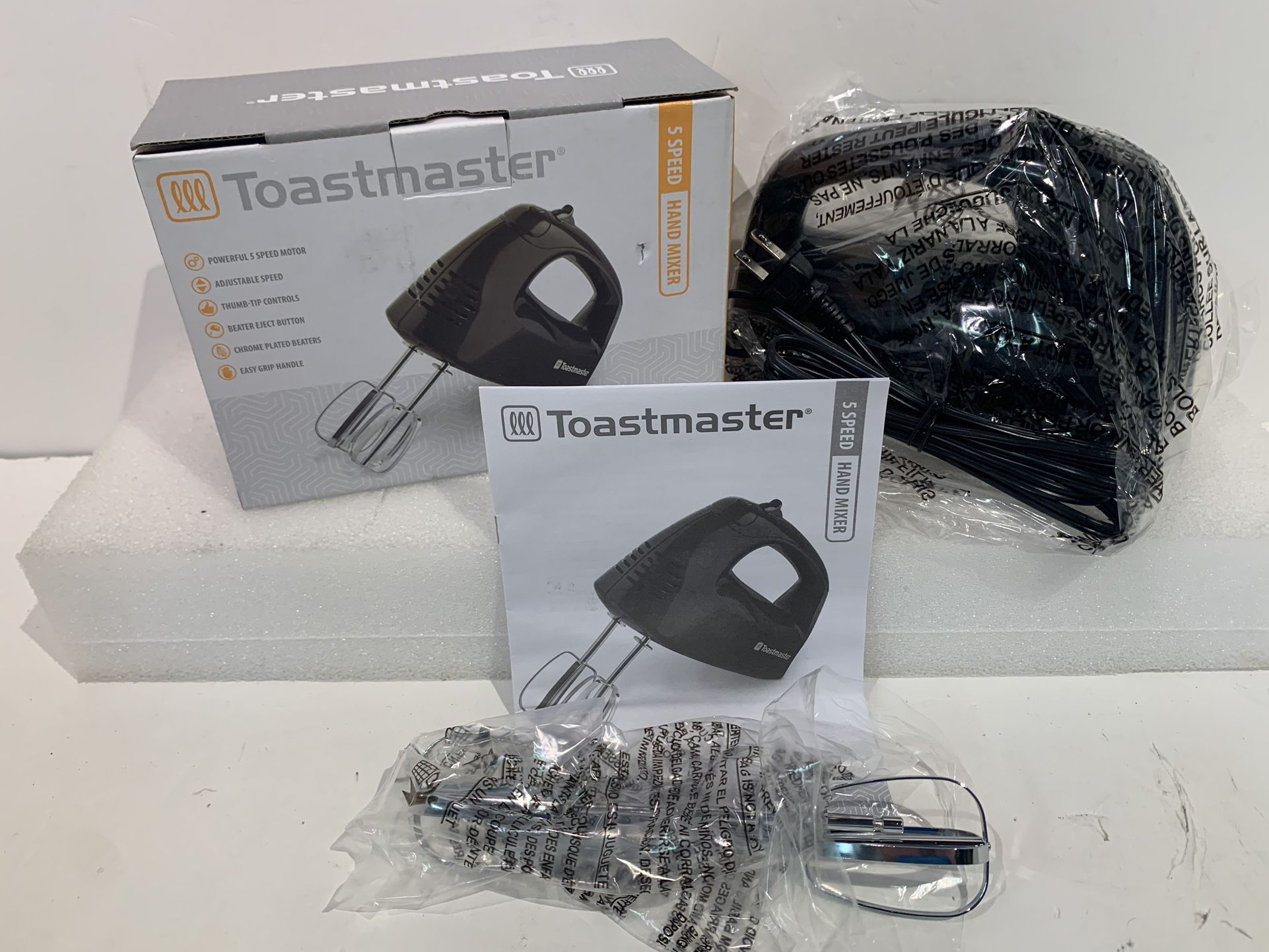 TOASTMASTER ELECTRIC MIXER  NEW