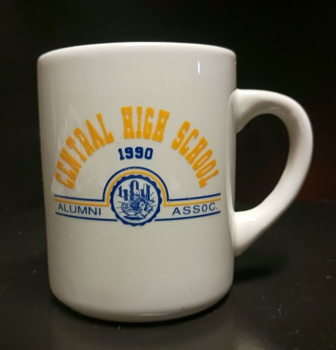 Vintage Vntg 1990 Central High School Alumni Association Coffee Tea Mug Glass Cup