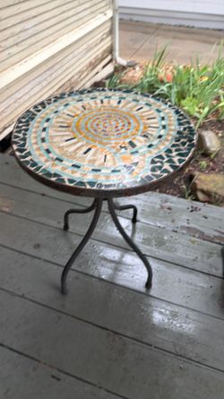 Lanterns, Porcelain Birds, Box Fans, Dishware