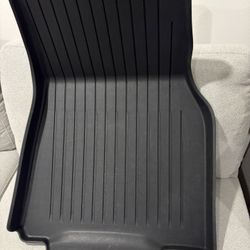 Tesla Model Y (2021-2024) Weatherproof Floor Mats 