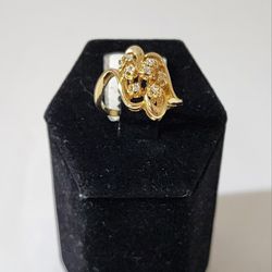 Abstract Ring .24CTW 14K 3.5g
