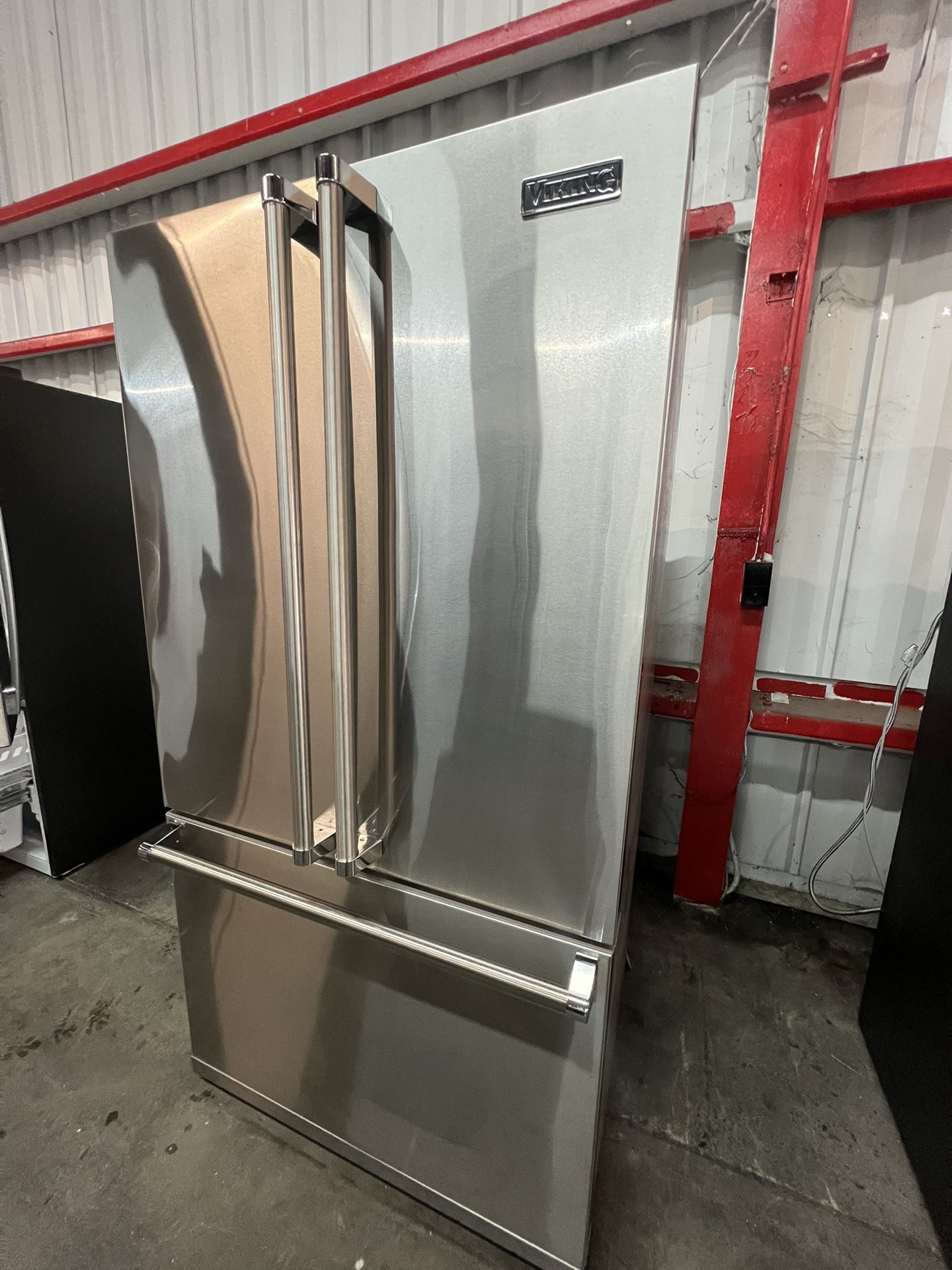 36” Viking Refrigerator