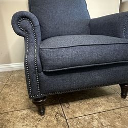 Basset Accent Chair- Excellent Condition