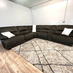 Sectional Couch Power Recliner - Free Delivery 