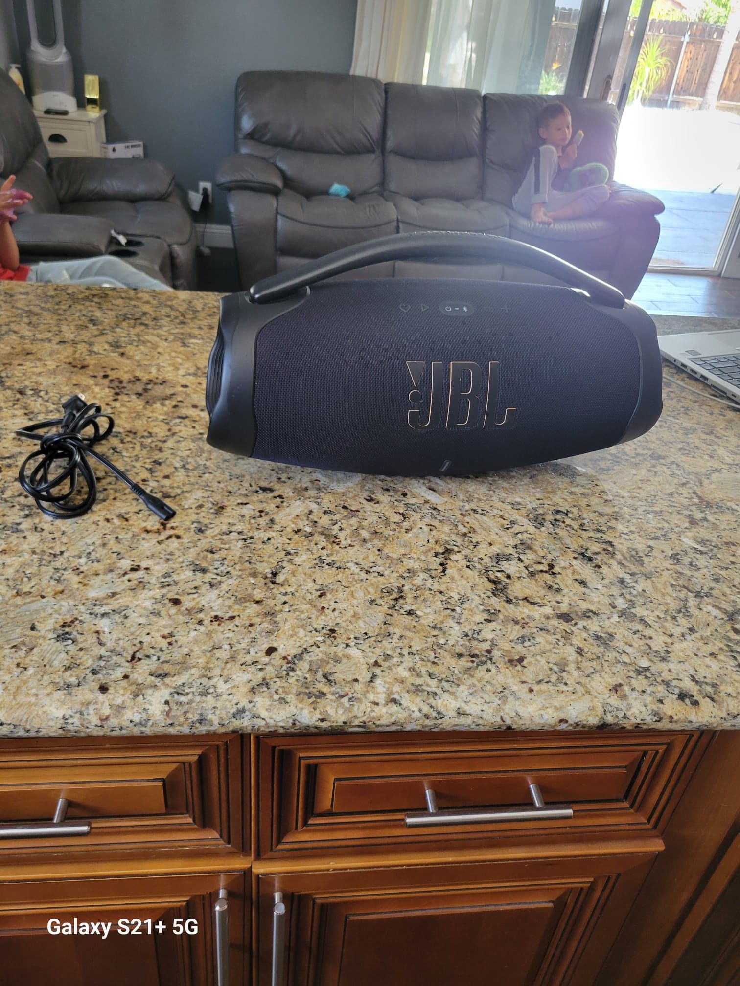 JBL Boombox 3