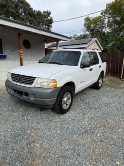 2002 ford explorer XLS