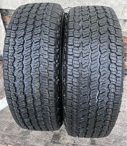 Goodyear wrangler territory AT 265/70R16