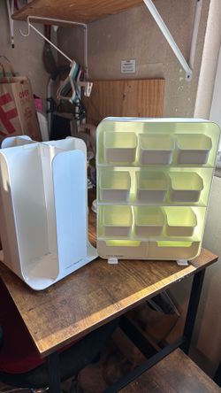 Tea and coffee organizer