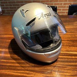 Arai Quantum II / 2 Silver Motorcycle Helmet SNELL DOT Size XL (61-62 cm)