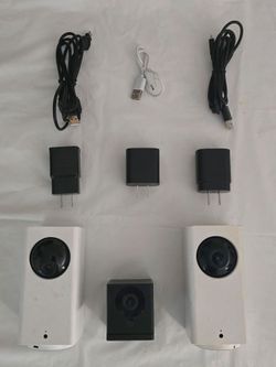 Wyze Security Cameras Lot of 3