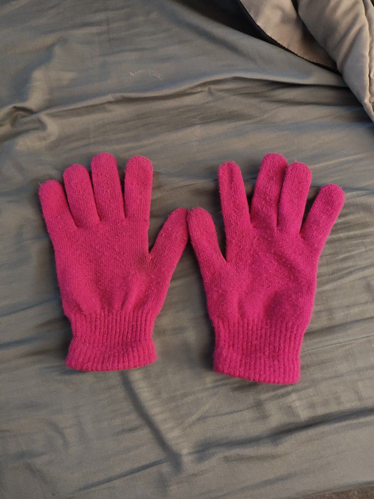 Pink Knit Gloves 