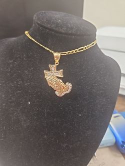 14k Gold Praying Hands Pendant and Chain