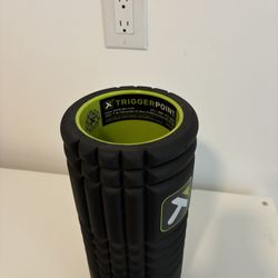 TriggerPoint GRID Foam Roller – Deep Tissue Massage Roller