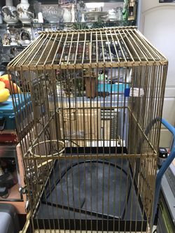 Bird cage gold plated with wheels