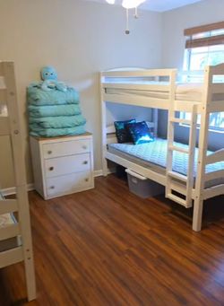 Bunk bed