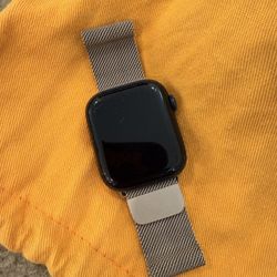 Apple Watch Series 8 45mm GPS
