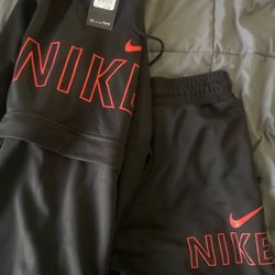 Nike Sweatsuit