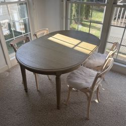 RESTORATION HARDWARE KIDS TABLE SET (With Four Chairs)