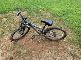 Raleigh Scout XC 24” Mountain Bike