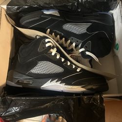 air jordan 5 Retro OG Black Metallic Reimagined