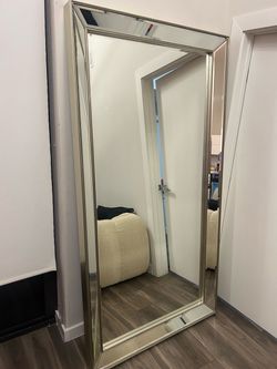 Large glass 7 foot elegant mirror Large glass 7 foot mirror