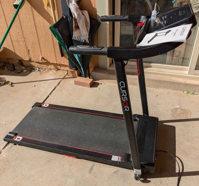 Cursor C70 Treadmill