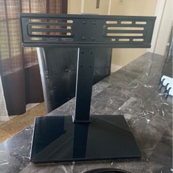 SMALL TV STAND 