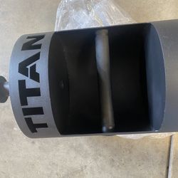 Titan Barbell(s)