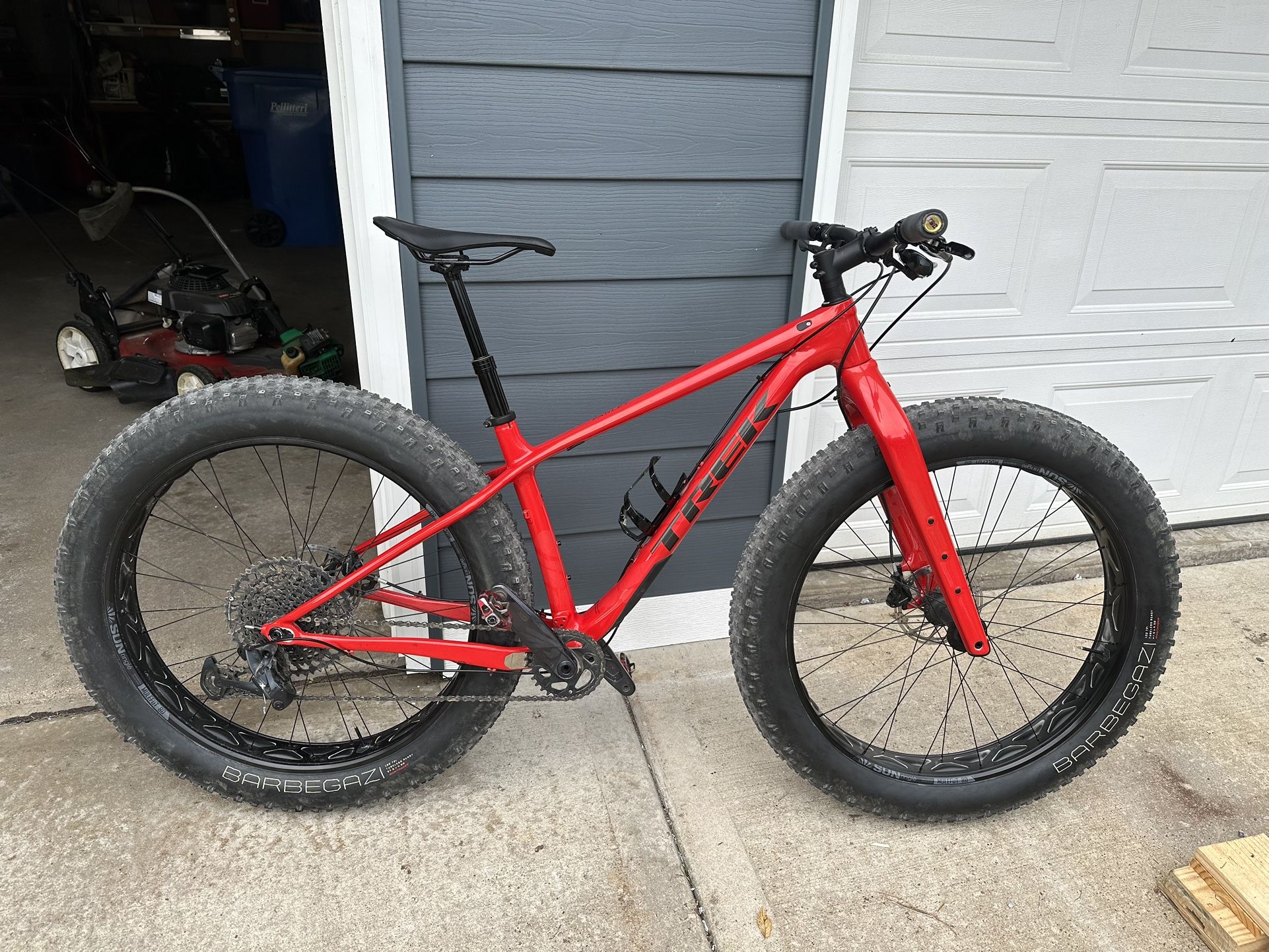 2023 Carbon Trek Farley