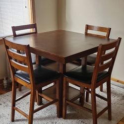 Come and get the tables and chairs for free.