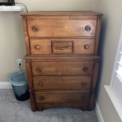 Airplane Dresser. Antique 