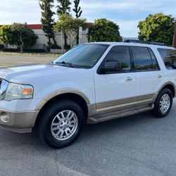 2012 Ford Expedition XLT‼️