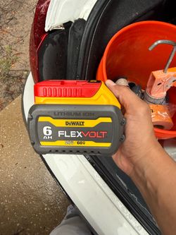 Dewalt flexvolt 6amp