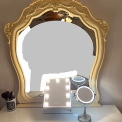 Vanity / Makeup Vanity / IKEA Malm Table 
