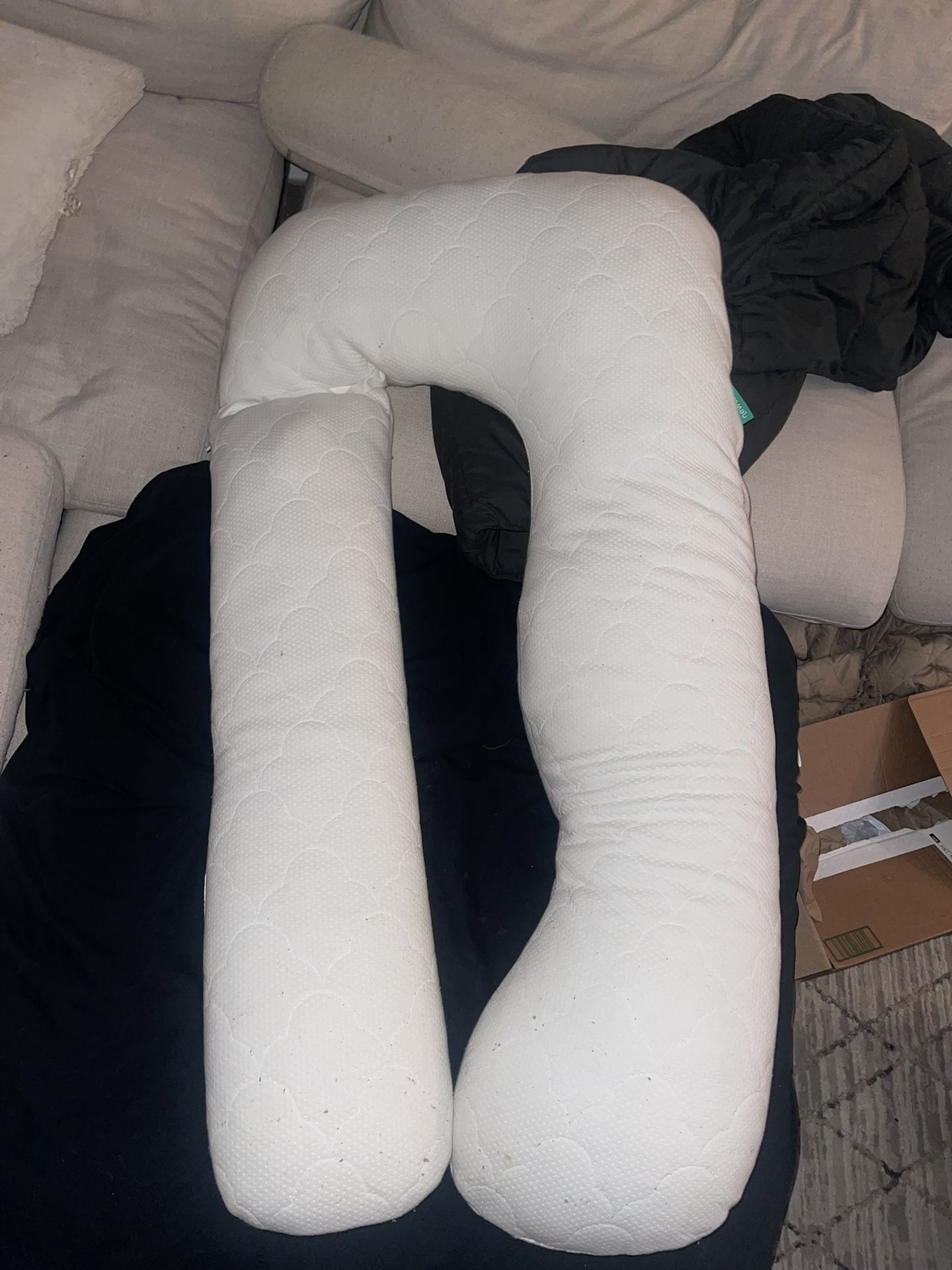 Newton Pregnancy Pillow 