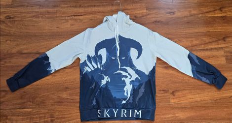 The Elder Scrolls V: Skyrim Long Shirt Hoodie, Size M
