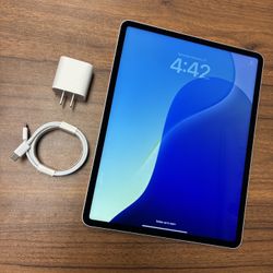 IPad Pro 12.9” 6th Gen M2 Chip 256gb WiFi + Cellular 