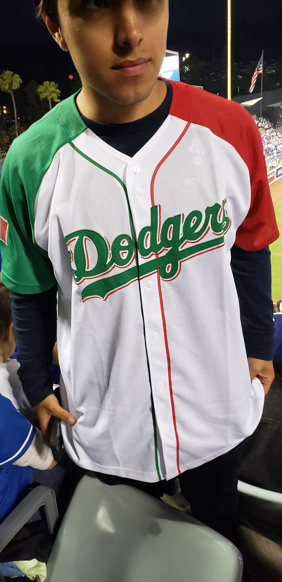 Dodgers Mexico jersey 5/8 from MEXICAN HERITAGE NIGHT SIZE