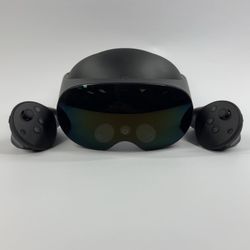 Meta Quest Pro 256GB Standalone All-in-One VR Headset DK94EC